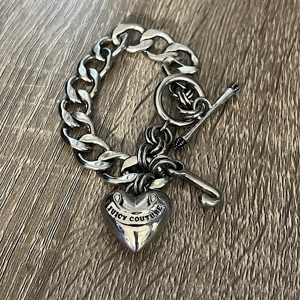 Juicy Couture Silver Tone Heart & J Dangle Charms Toggle Clasp Bracelet 7”